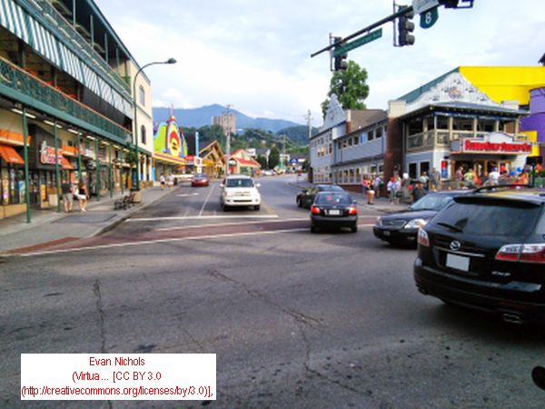 Gatlinburg, TN QCT Holiday Shopping Trip Pic