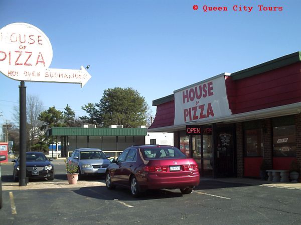Click for House of Pizza Review!