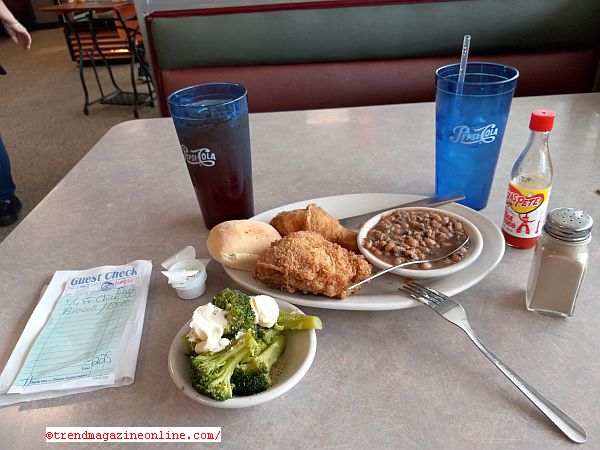 Parkway House Family Restaurant Concord NC Review Pic!